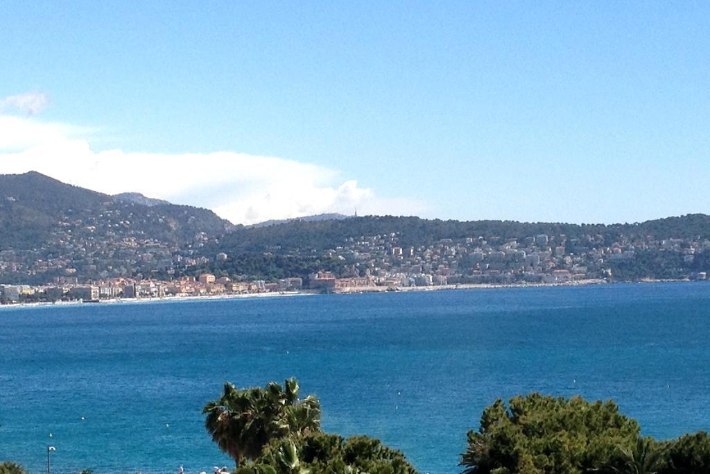Le Riviera *